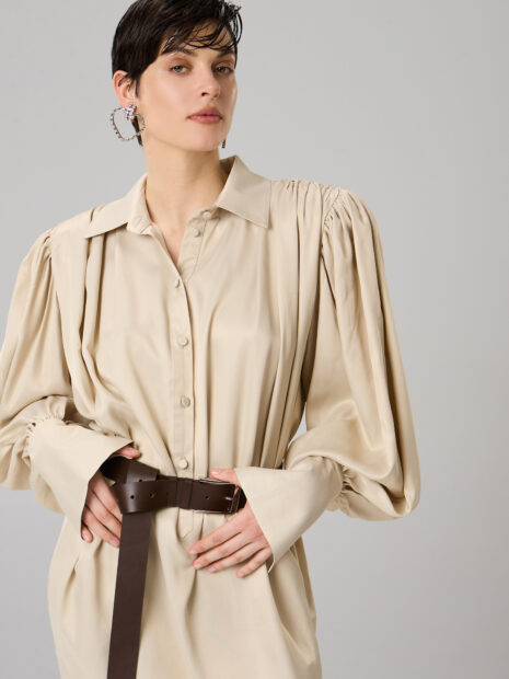 Платье с акцентной линией плеча и юбкой Алладин